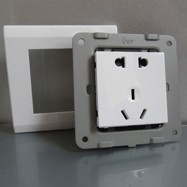 電源開關.jpg 電源開關.jpg